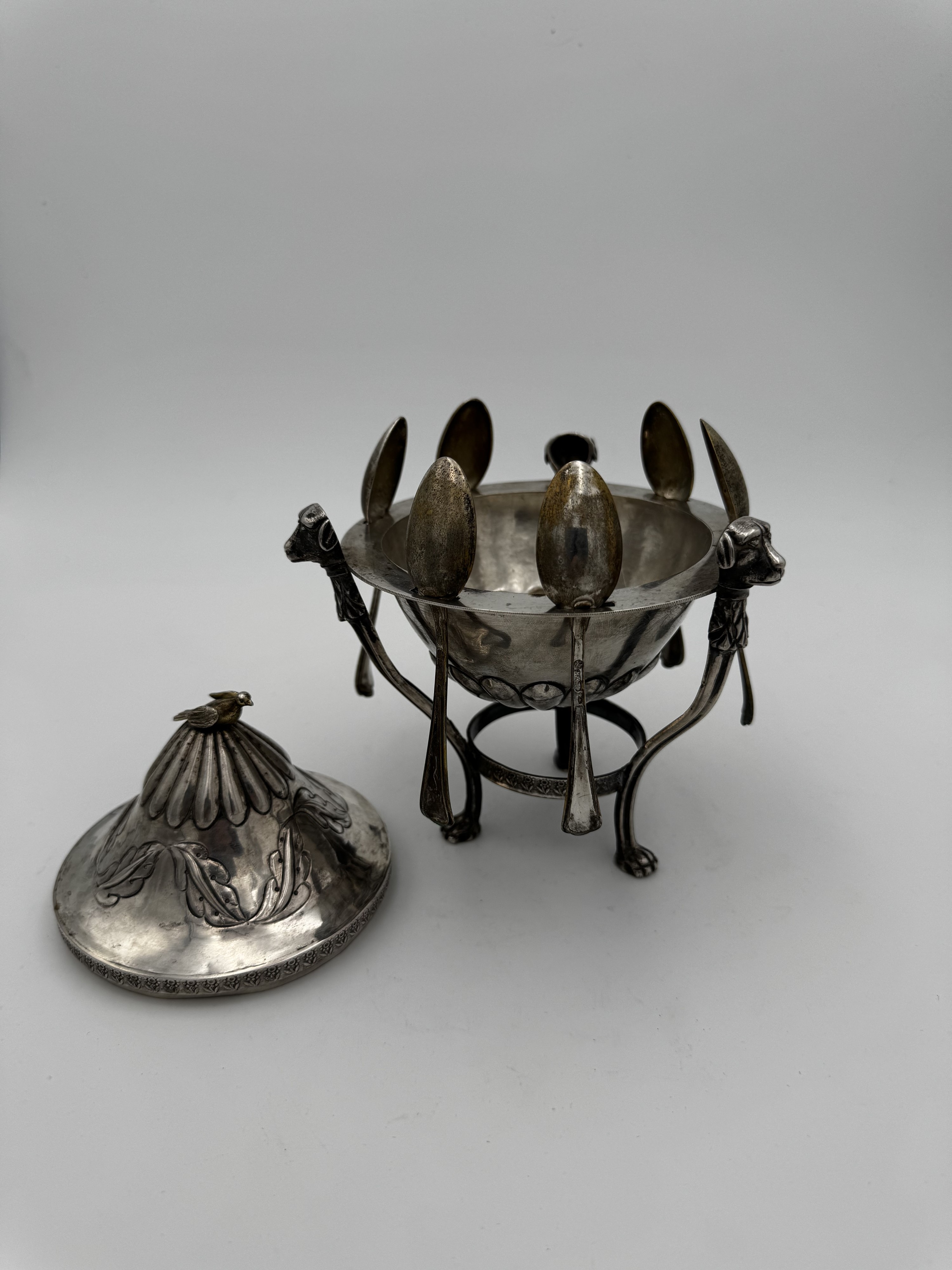 Zuccheriera e sei cucchiaini