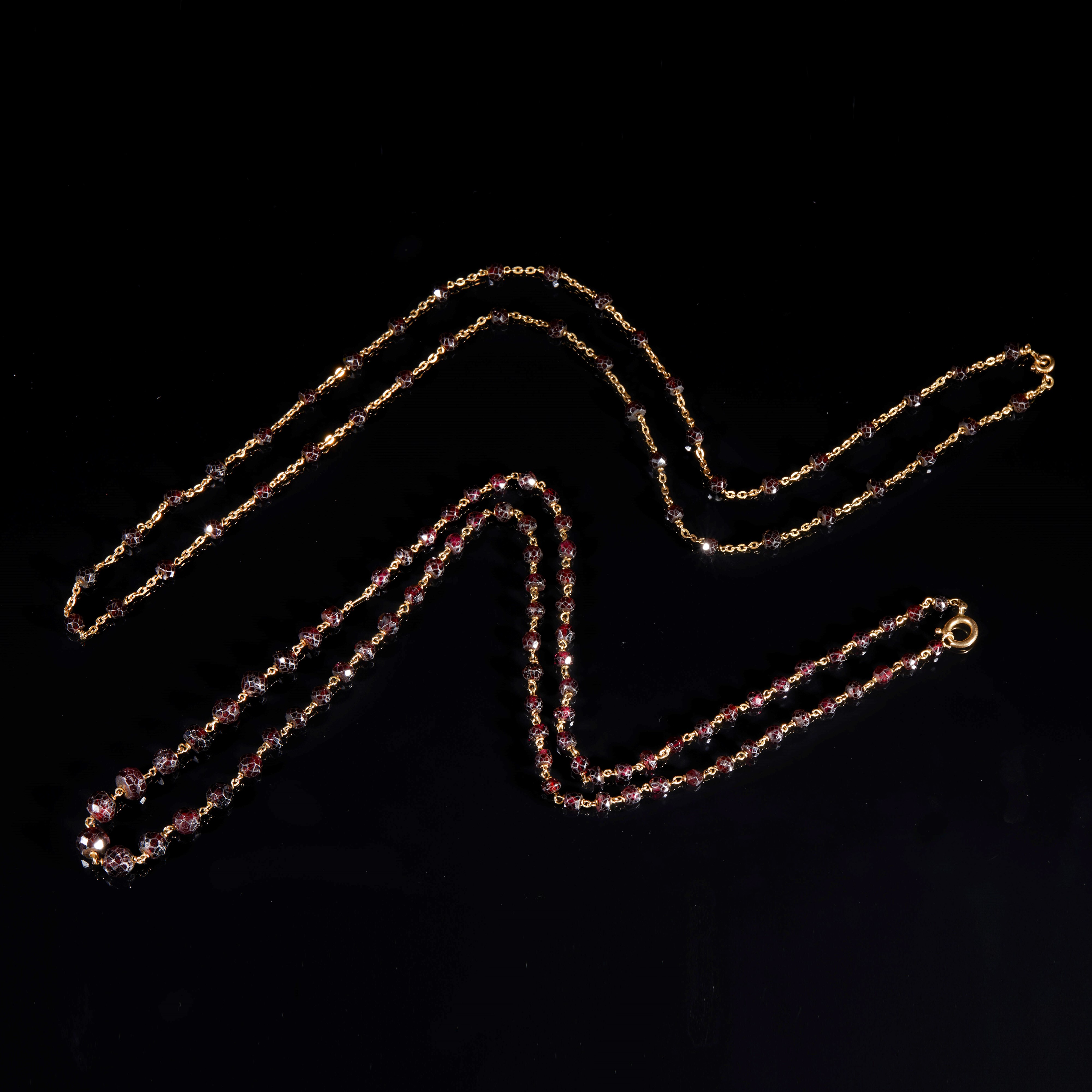 Lotto composto da tre collane