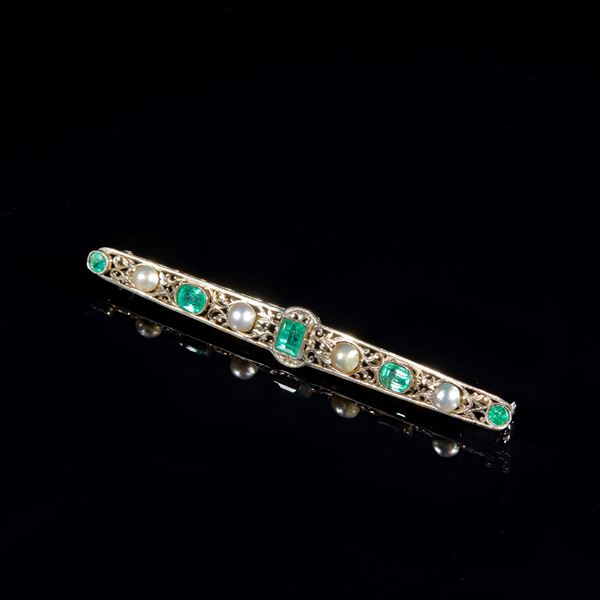 Spilla in oro bianco