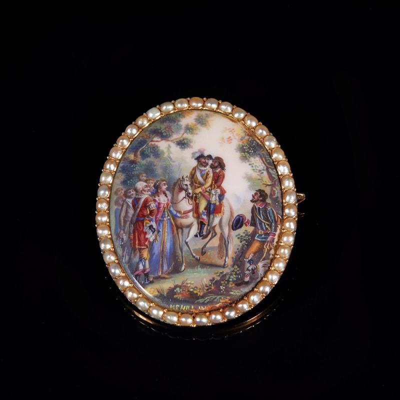 Spilla in oro con portaricordo  - Asta GIOIELLI E PREZIOSI - Fidelis Auctions