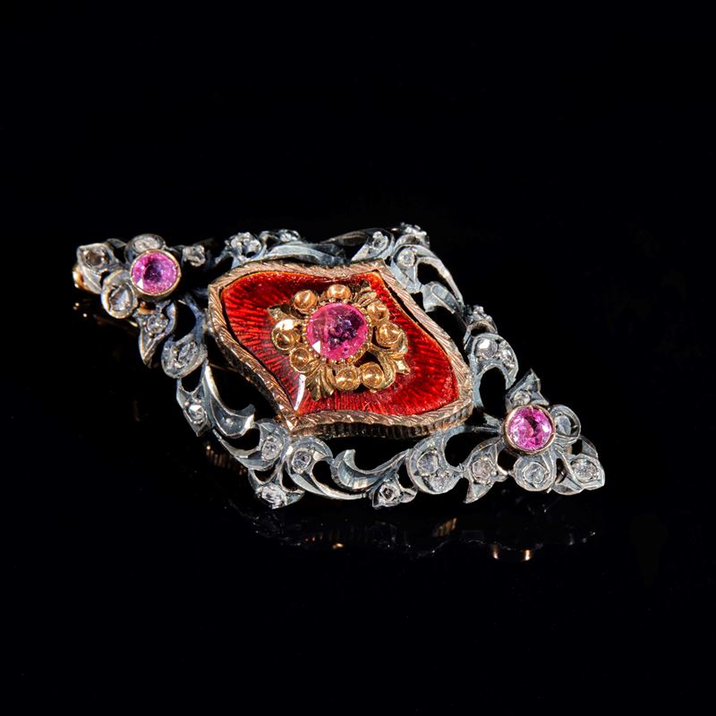 Spilla in oro e argento  - Asta GIOIELLI E PREZIOSI - Fidelis Auctions