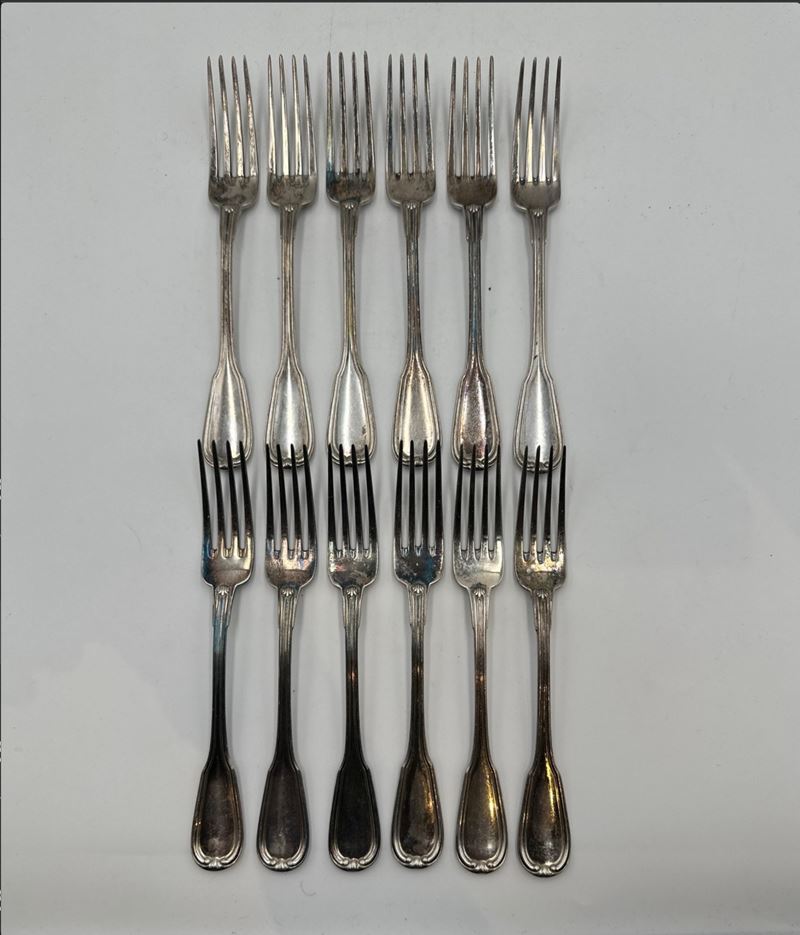 Lotto composto da 12 forchette in argento 800  (XX sec)  - Asta Dimore Eclettiche: I Sessione - Vetri e Argenti - Fidelis Auctions