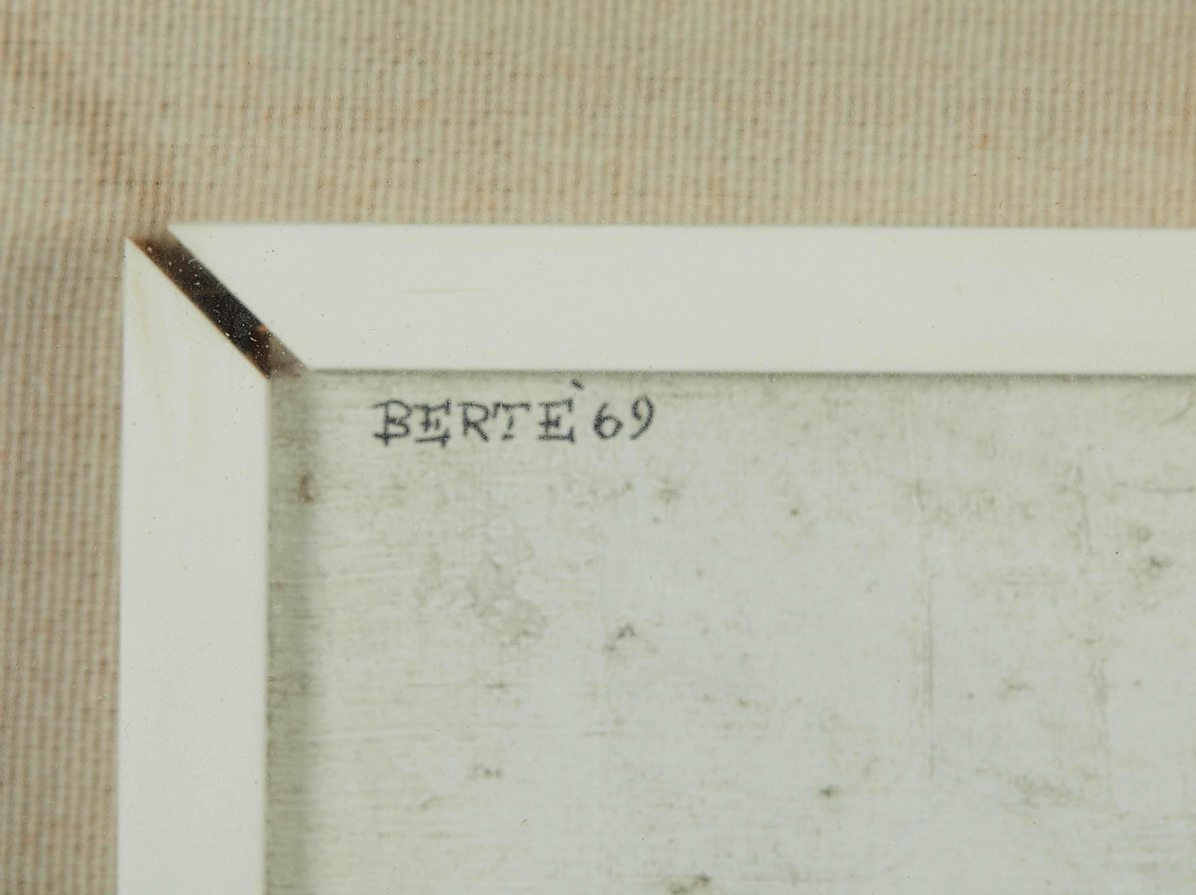 “Due mezzi personaggi”.