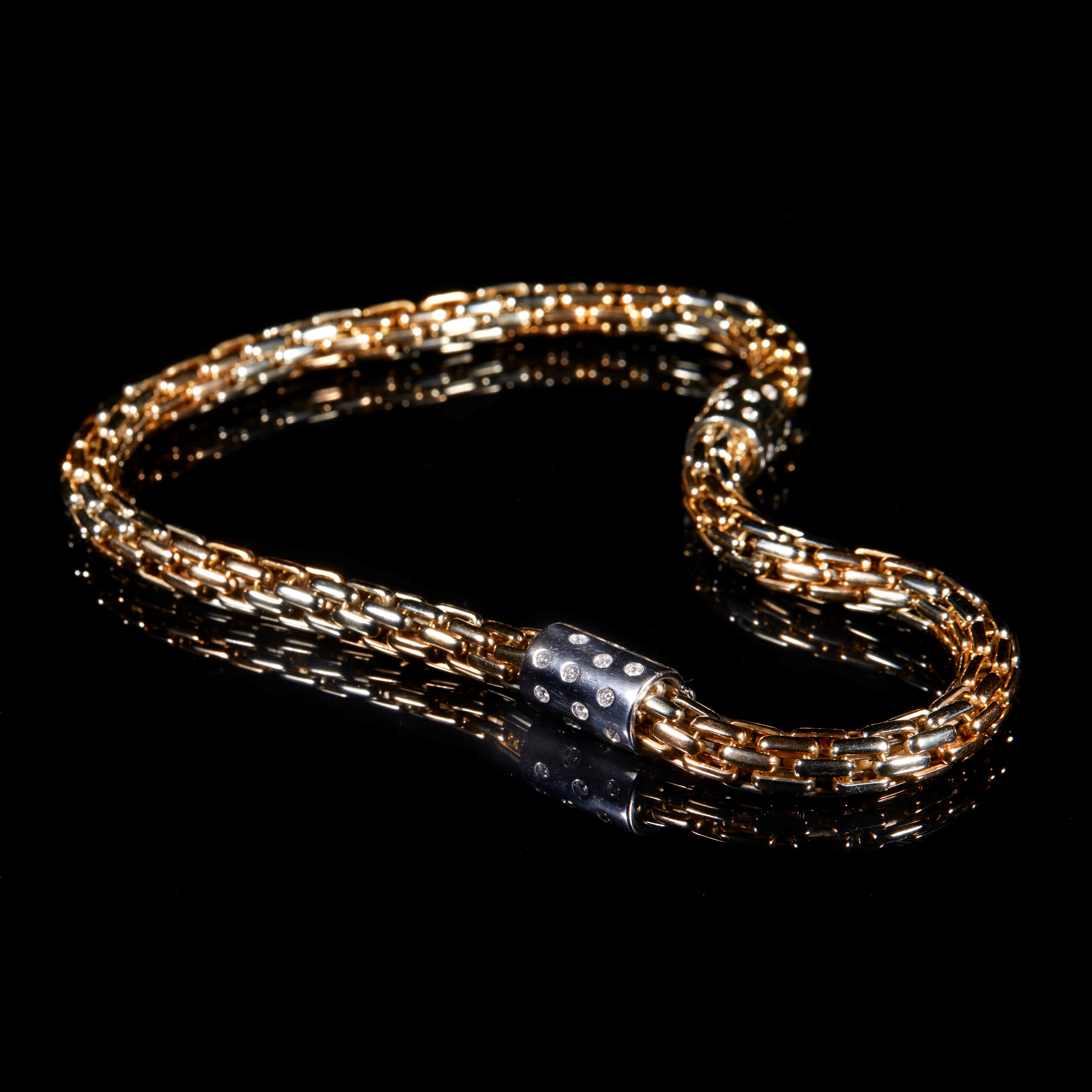 Collana in oro Pomellato