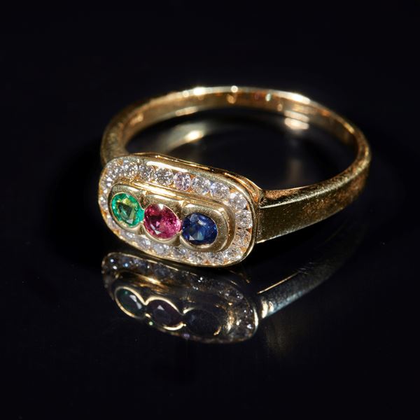 Anello in oro giallo