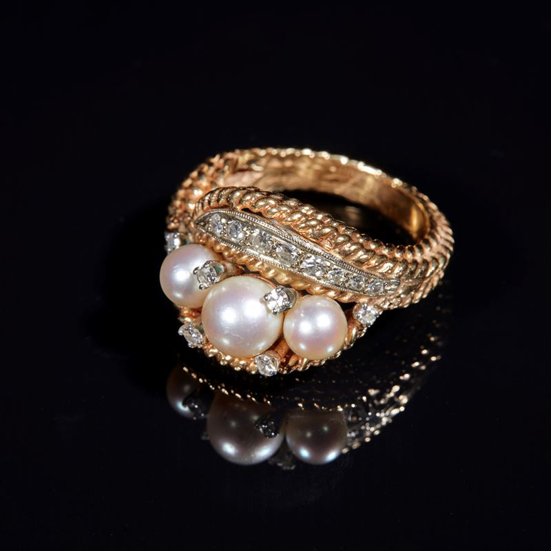 Anello in oro rosa e bianco  - Asta GIOIELLI E PREZIOSI - Fidelis Auctions