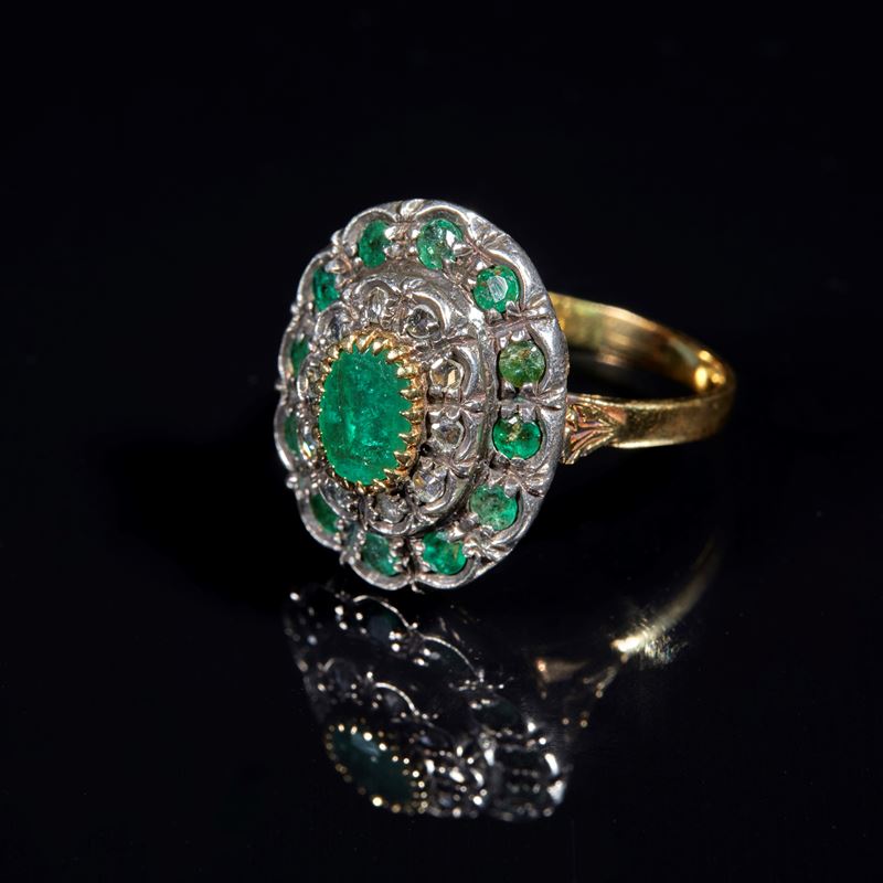 Anello in oro e argento  - Asta GIOIELLI E PREZIOSI - Fidelis Auctions