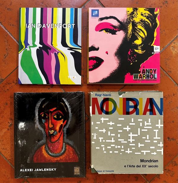 Lotto composto da 4 libri