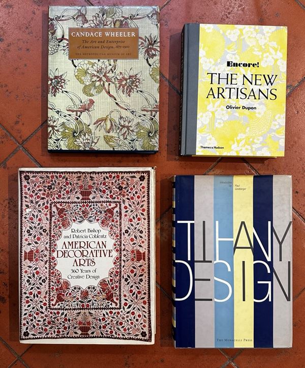 Lotto composto da 4 libri