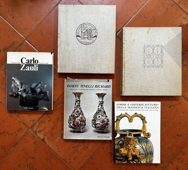 Lotto composto da 5 libri