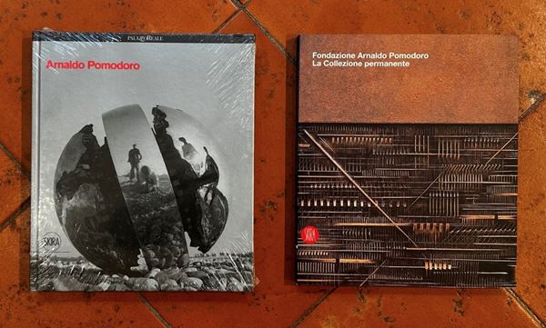 Lotto composto da 2 libri