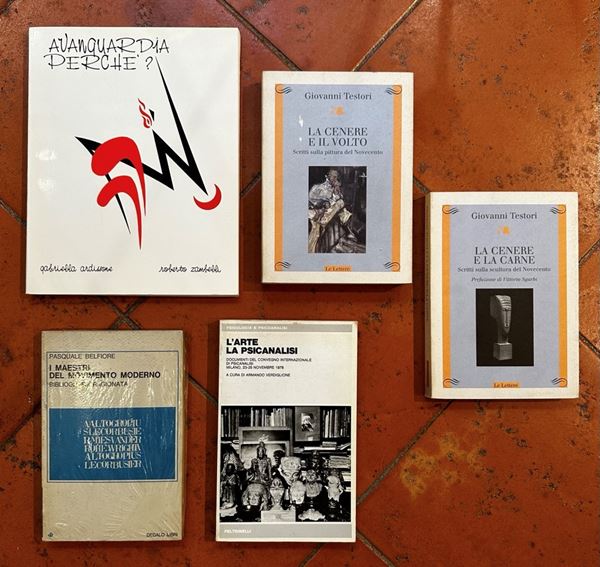 Lotto composto da 5 libri