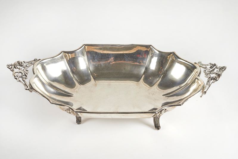 Alzatina in argento  - Asta Antiquariato - Fidelis Auctions