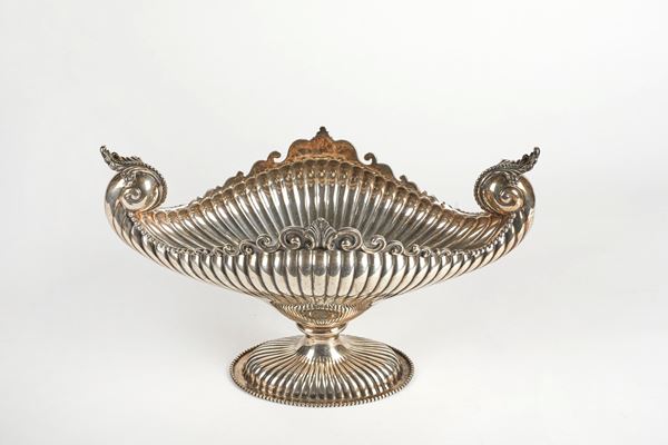 Centrotavola in argento