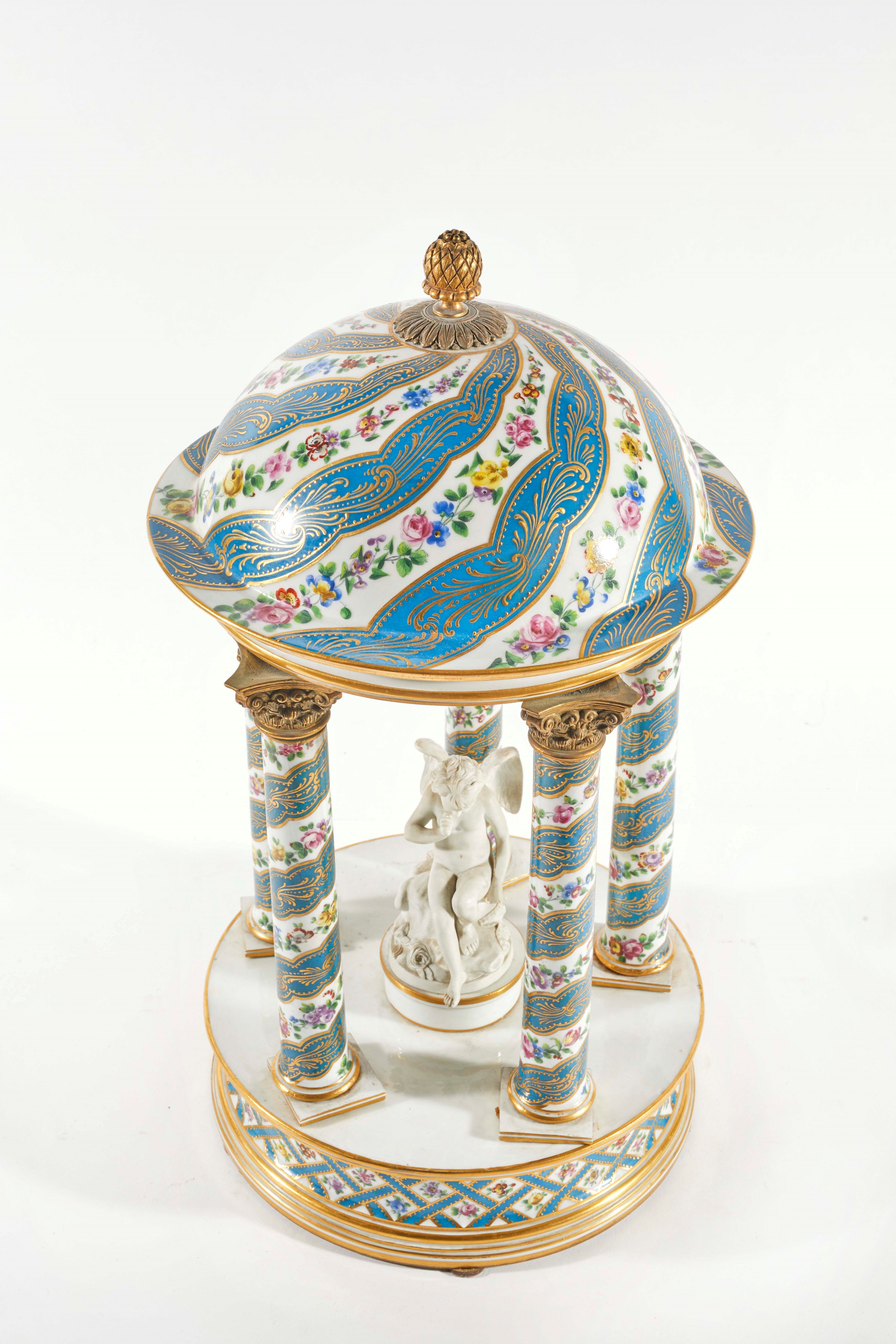 Sevres - Manifattura di Sèvres, Tempietto