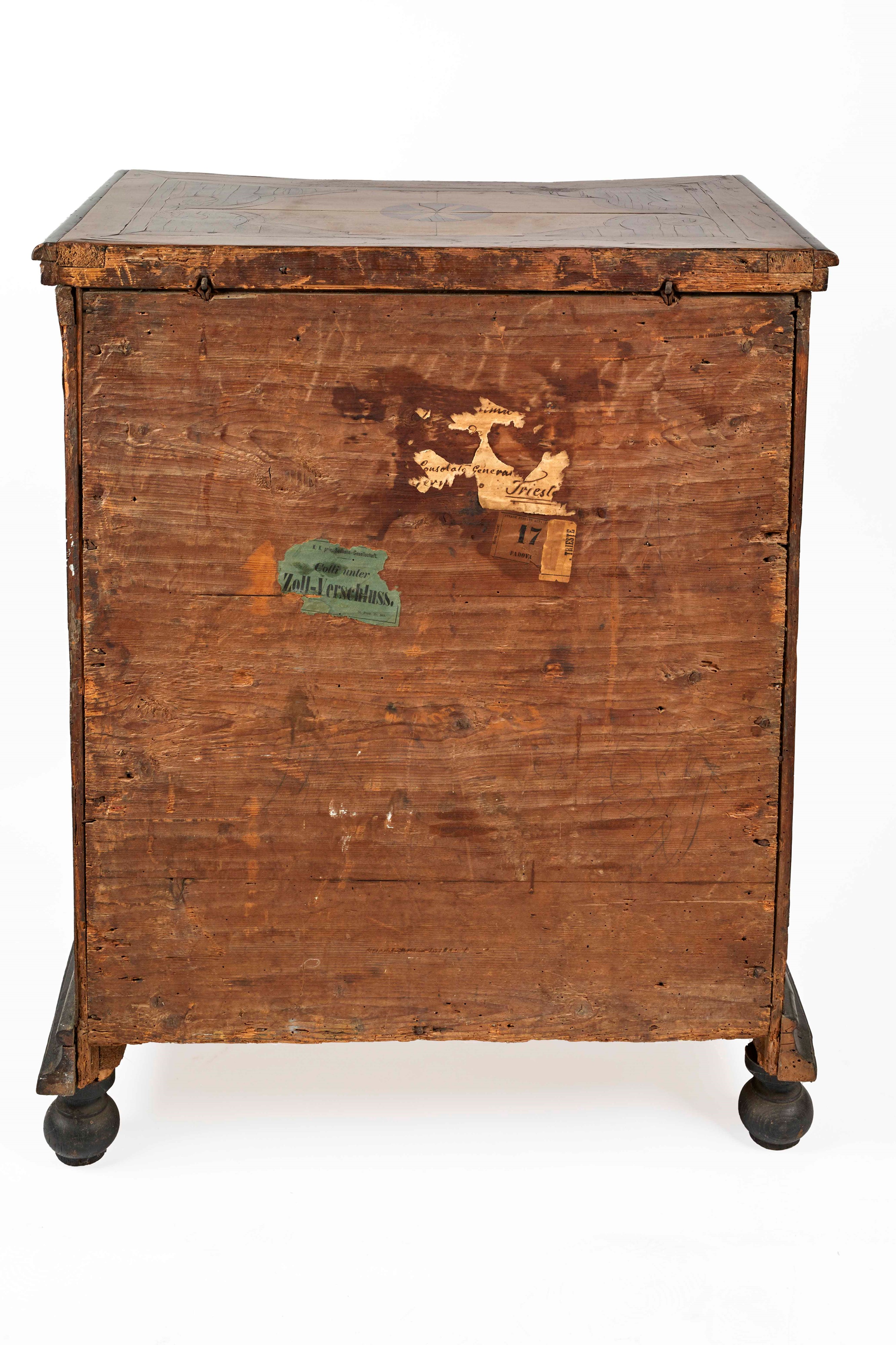 Coppia di mobiletti lombardi