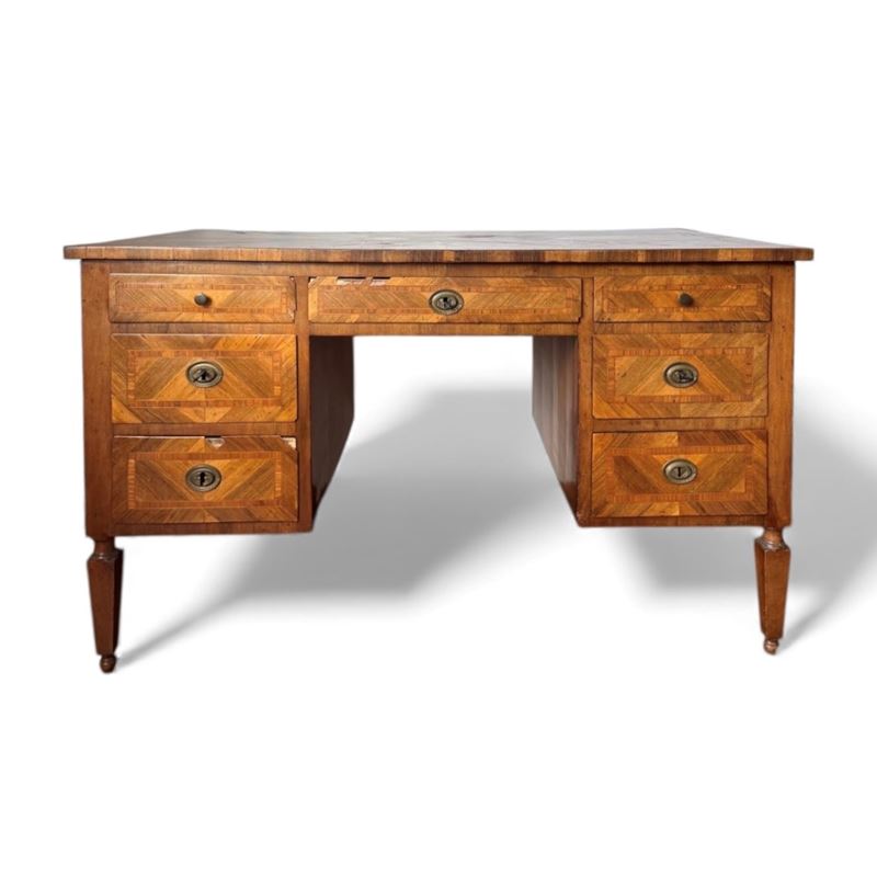 Scrivania Luigi XVI   - Asta Antiquariato - Fidelis Auctions