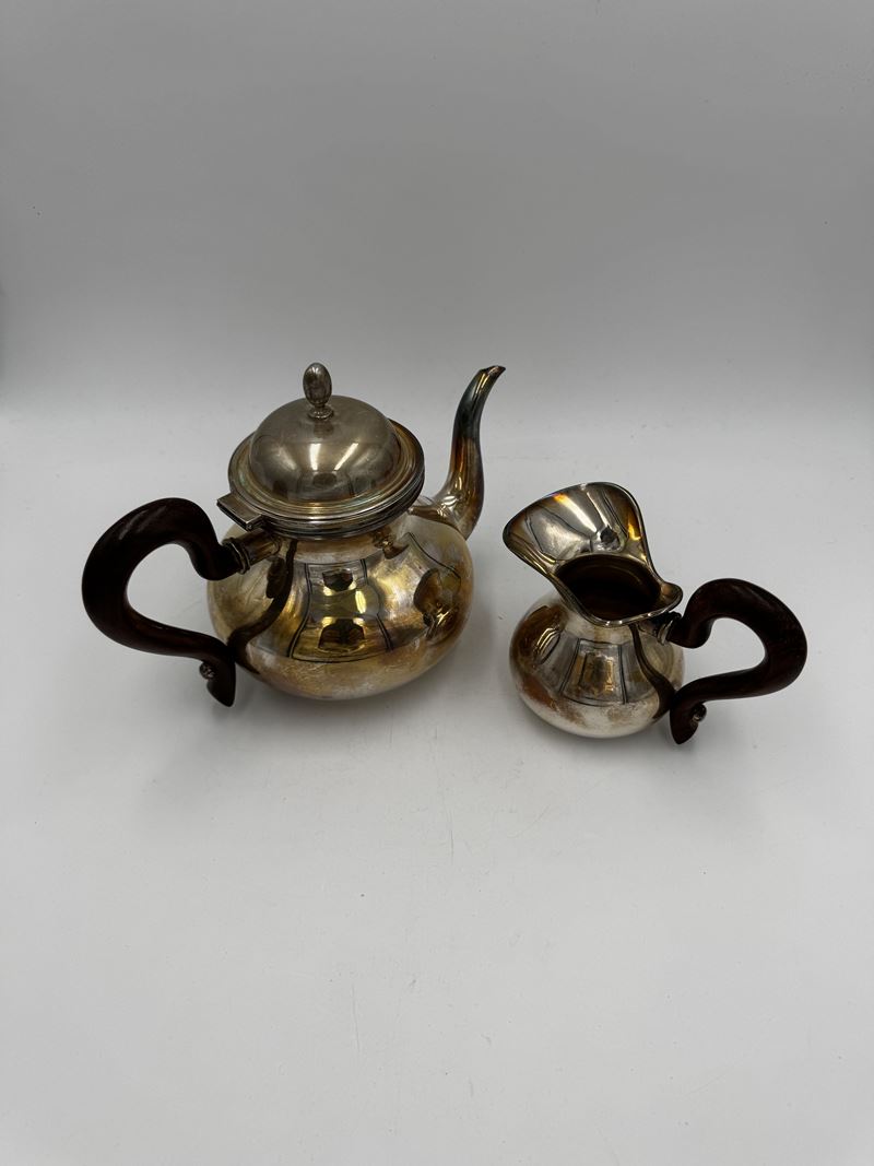 Lattiera e caffettiera in argento  - Asta Antiquariato - Fidelis Auctions