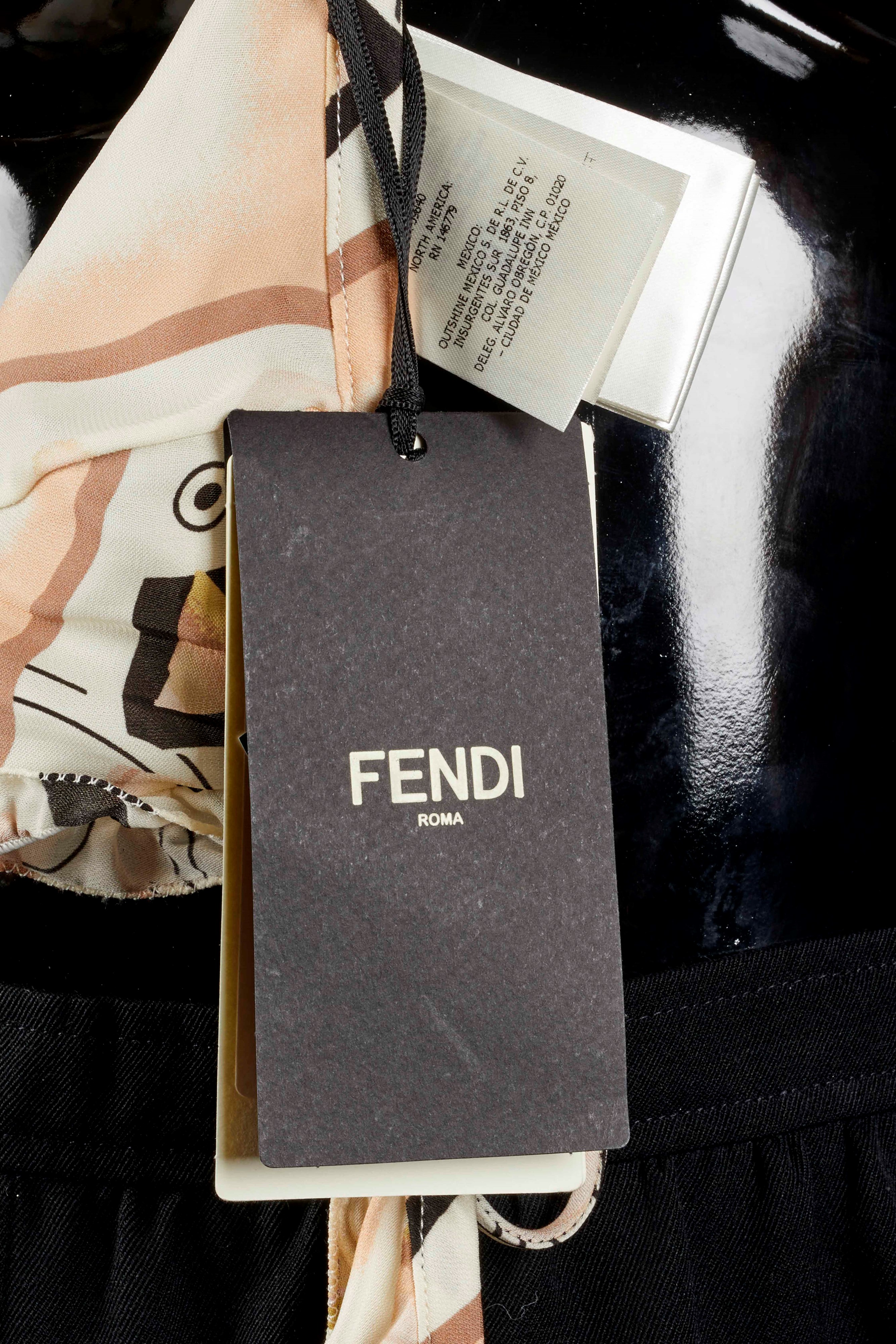 Set composto da camicia e reggiseno