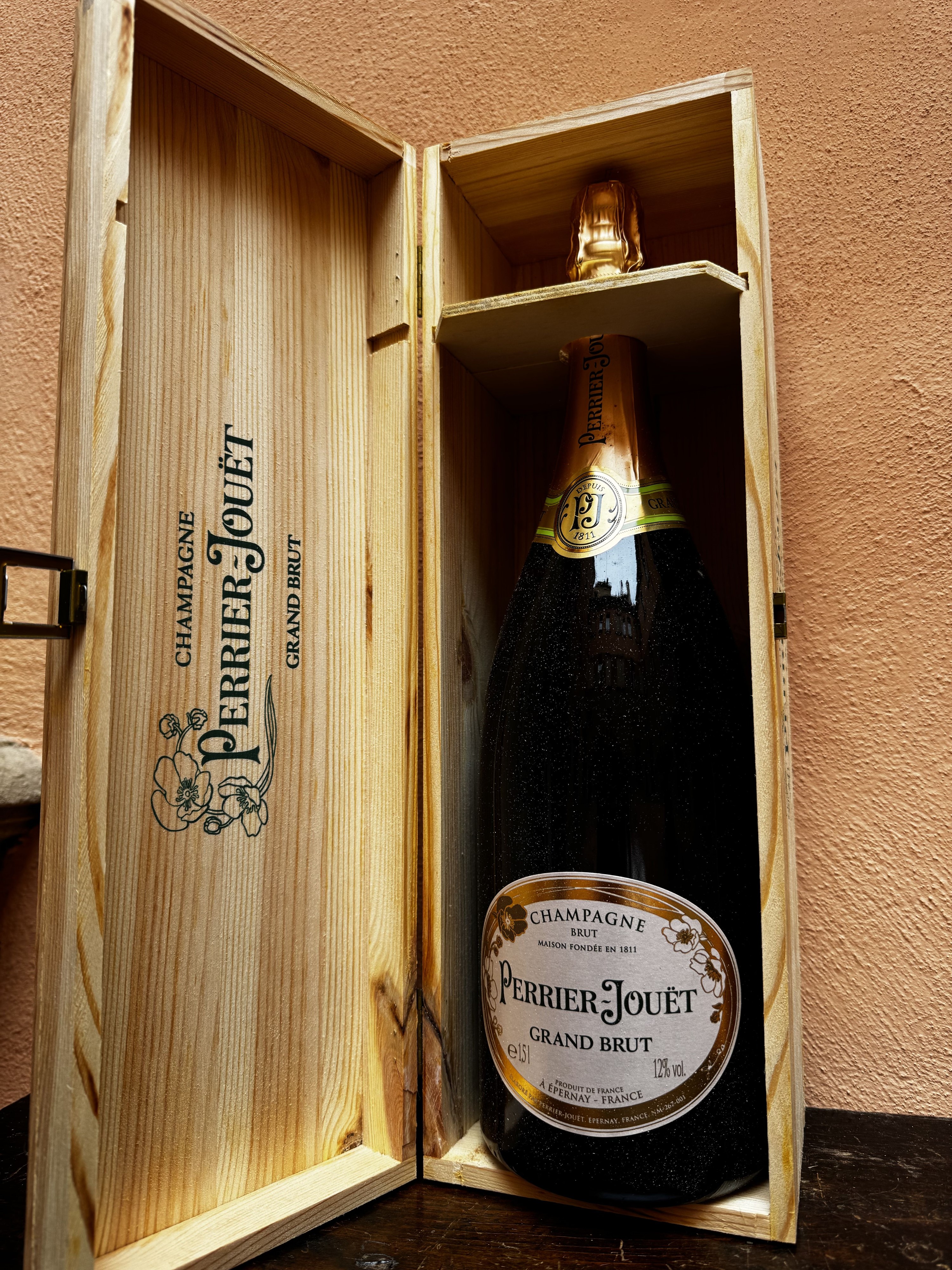 Champagne Brut Magnum