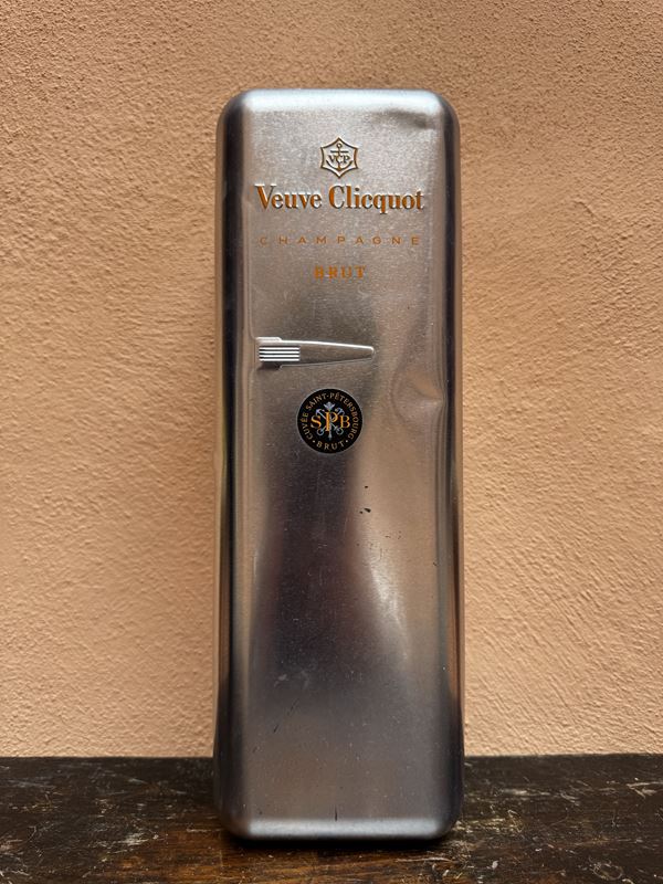 Veuve Clicquot - Champagne Cuvèe Saint-Petersbourg