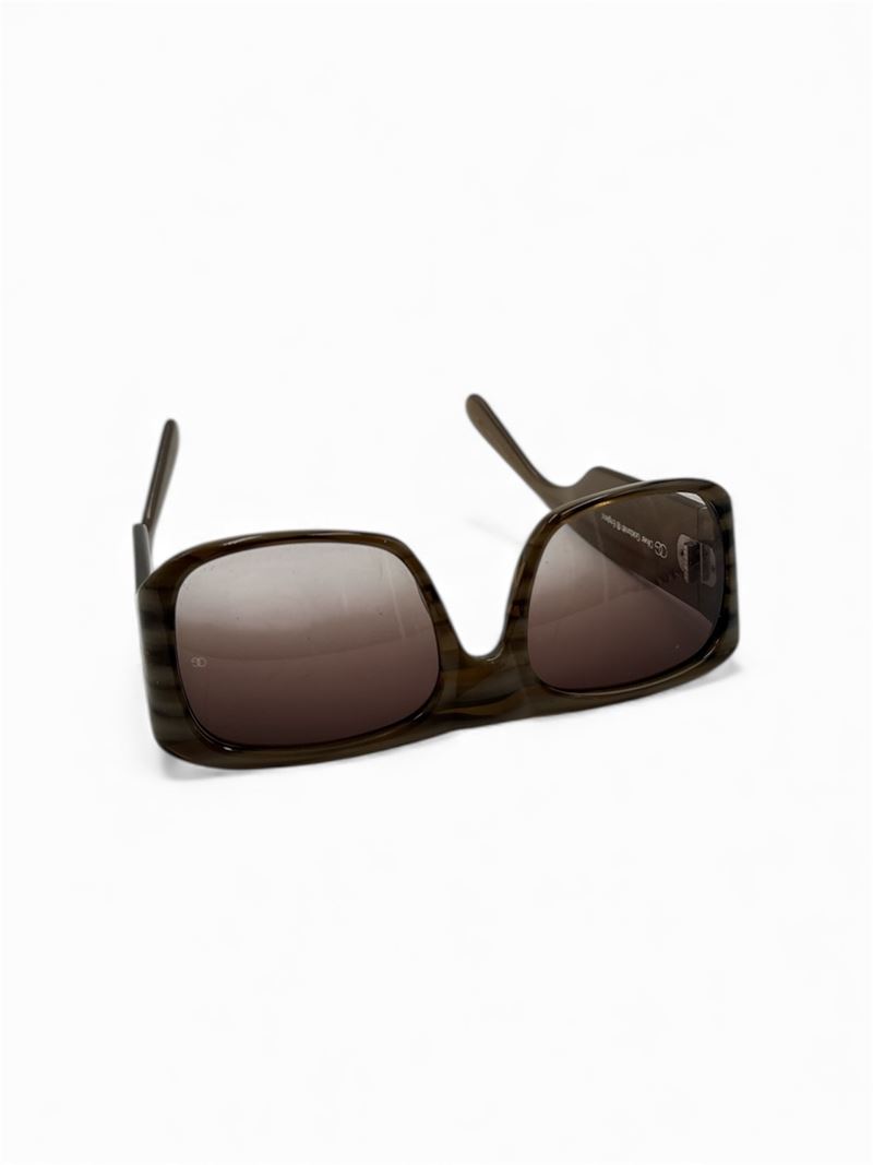 Oliver Goldsmith : Occhiali da sole  - Asta Fashion Vintage - Fidelis Auctions