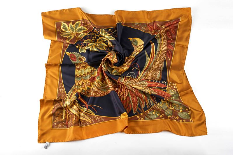 Salvatore Ferragamo : Foulard   - Asta  Argenti, Fashion Vintage e Preziosi - Fidelis Auctions