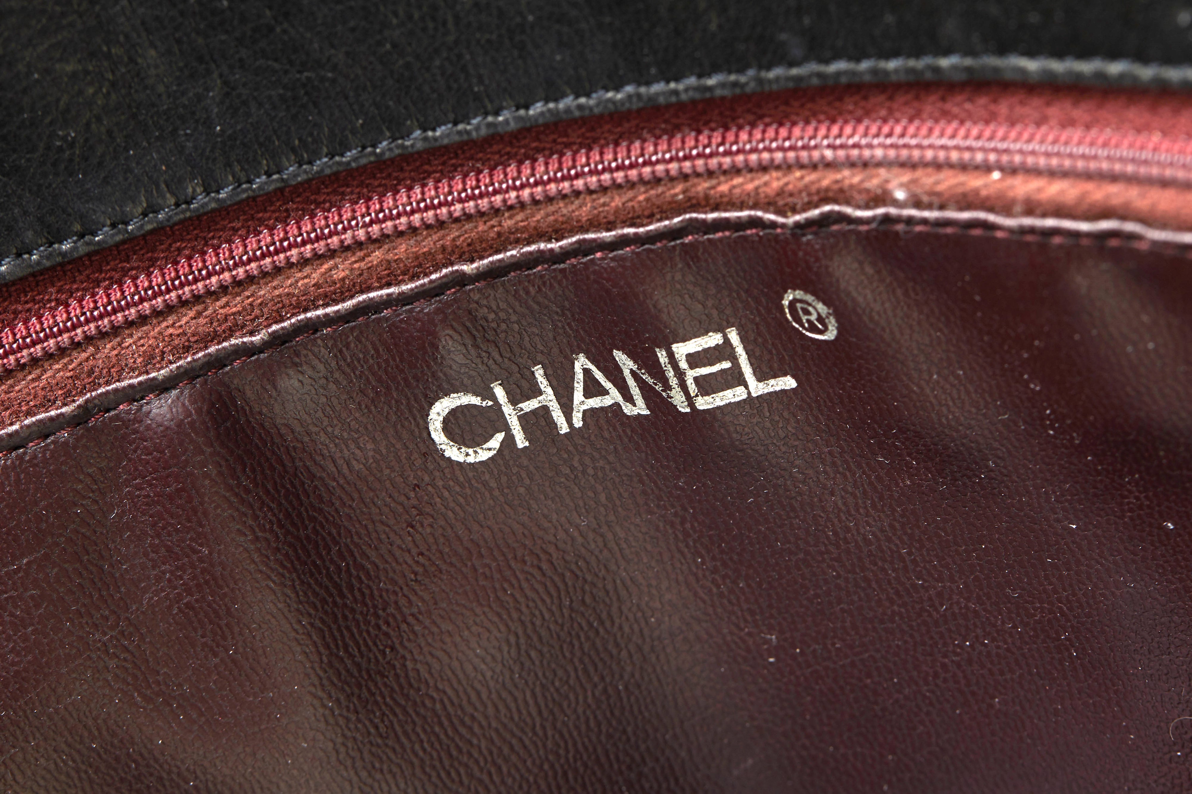 Chanel - Borsa tote con doppio manico in pelle di vitello matelassé e tessuto (anni ’90)