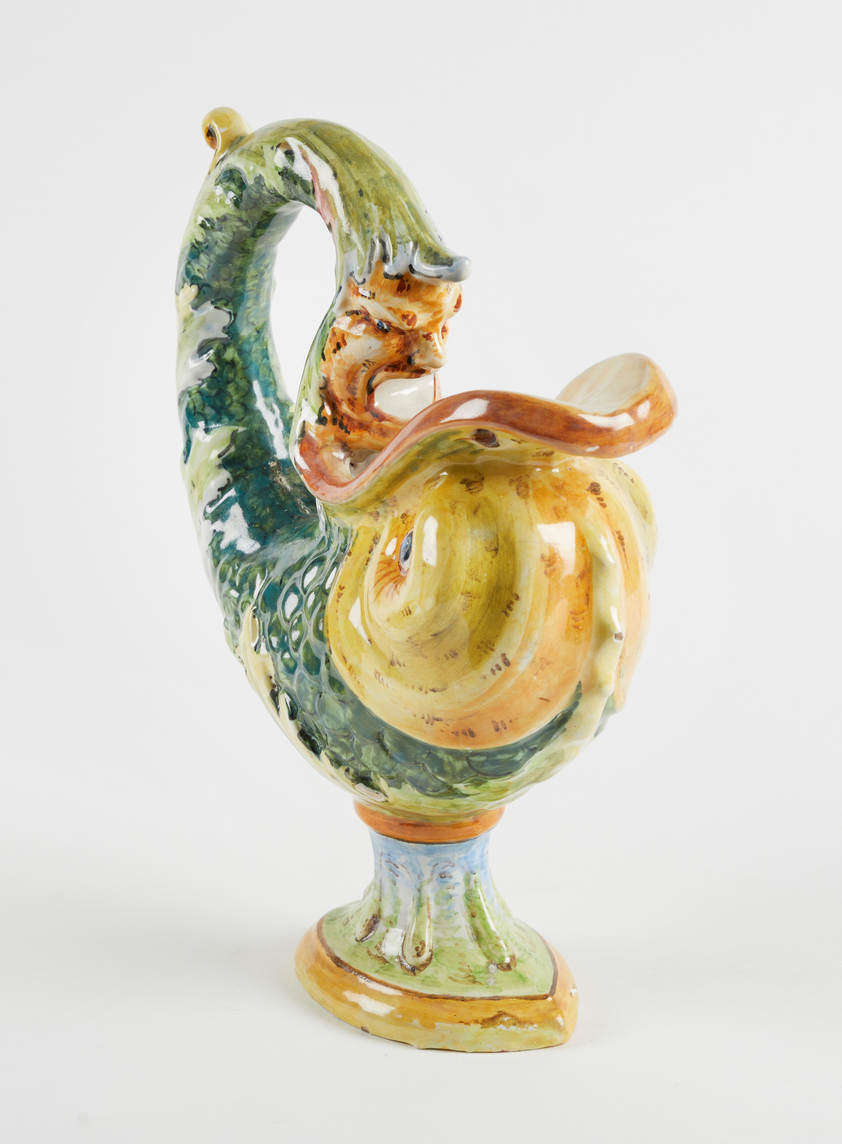 Angelo Minghetti - Versatoio in ceramica policroma a forma di delfino