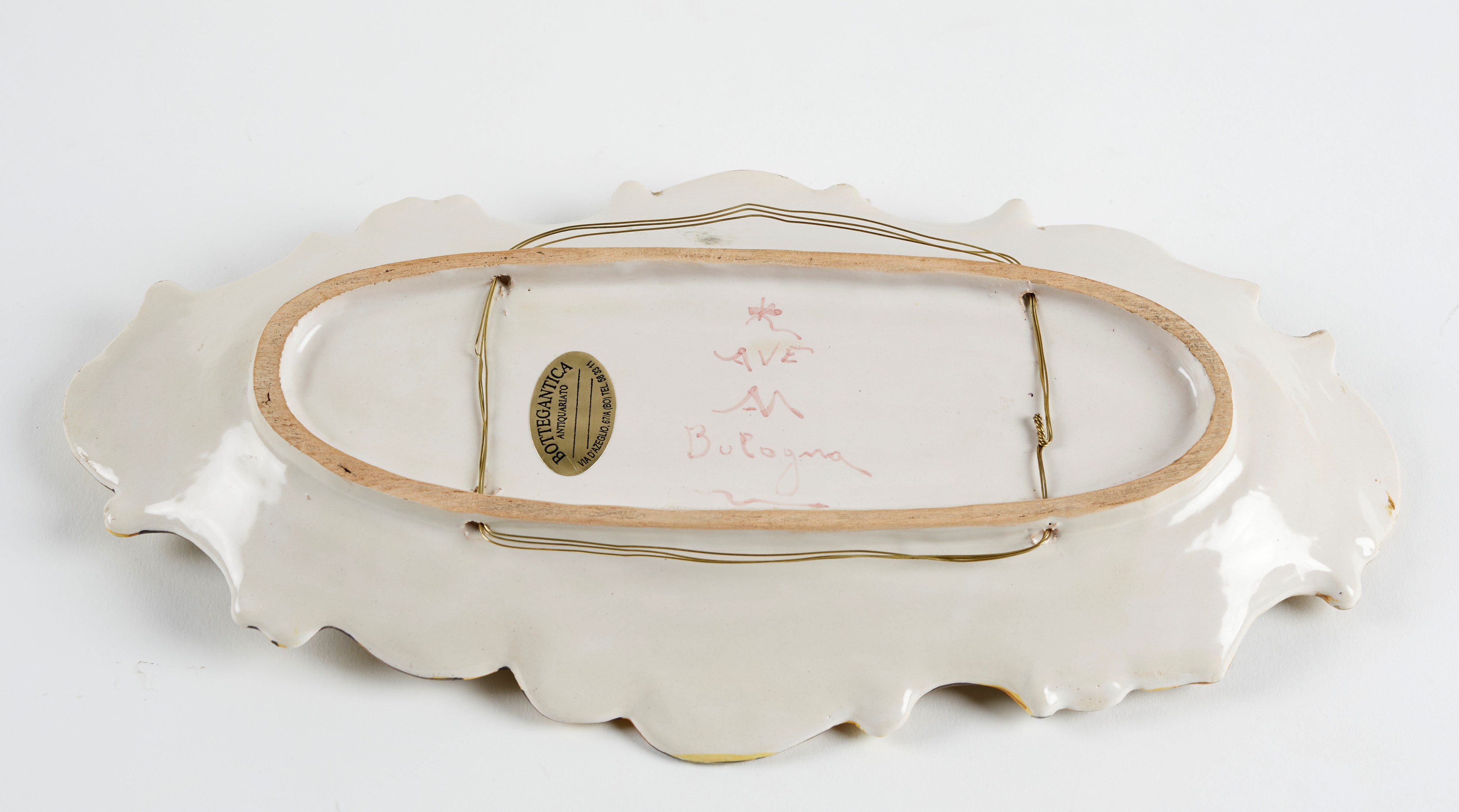 Angelo Minghetti - Svuotatasche in ceramica policroma