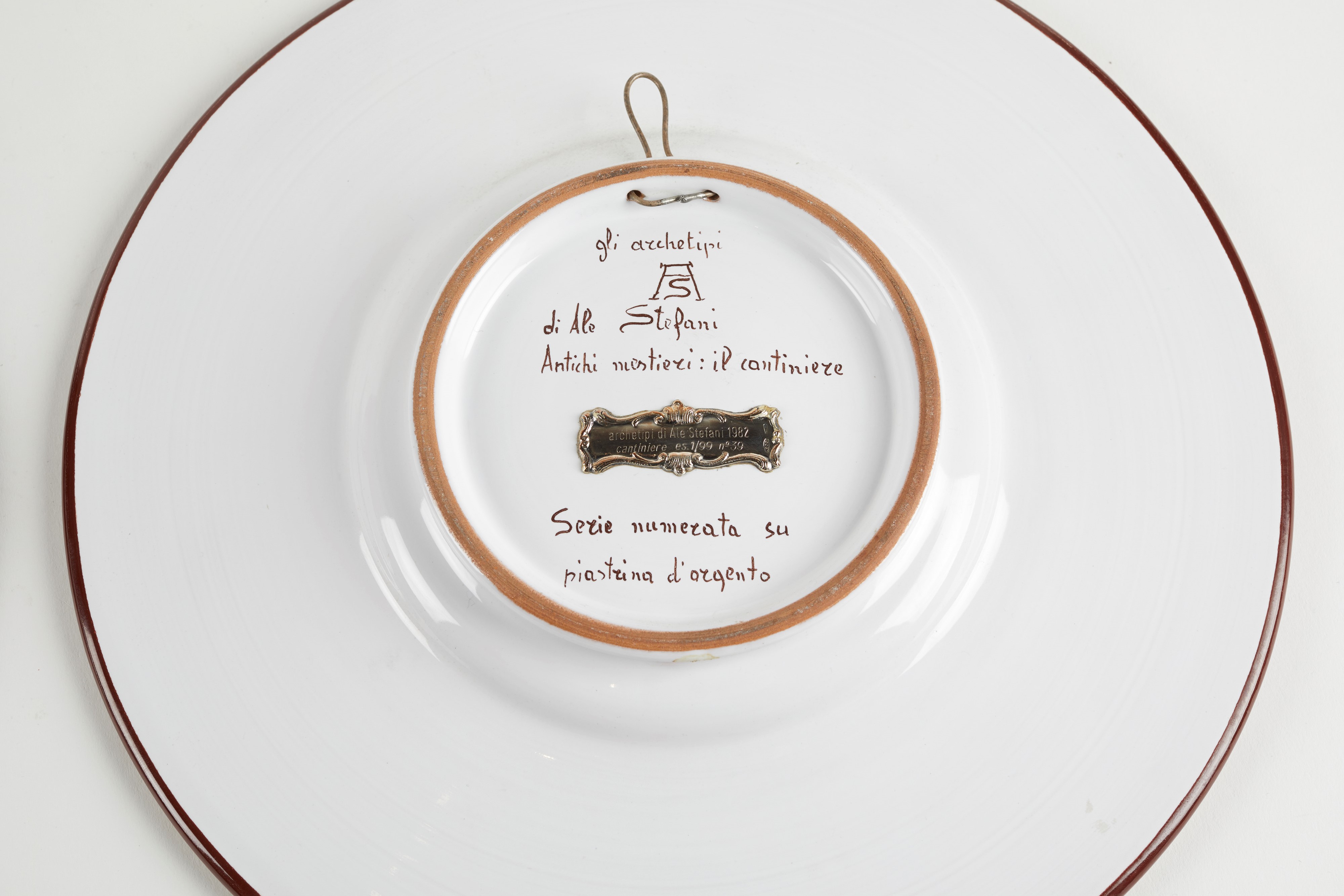 Alessandro Stefani, Coppia di piatti in ceramica policroma