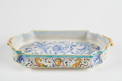 Vaschetta in maiolica policroma