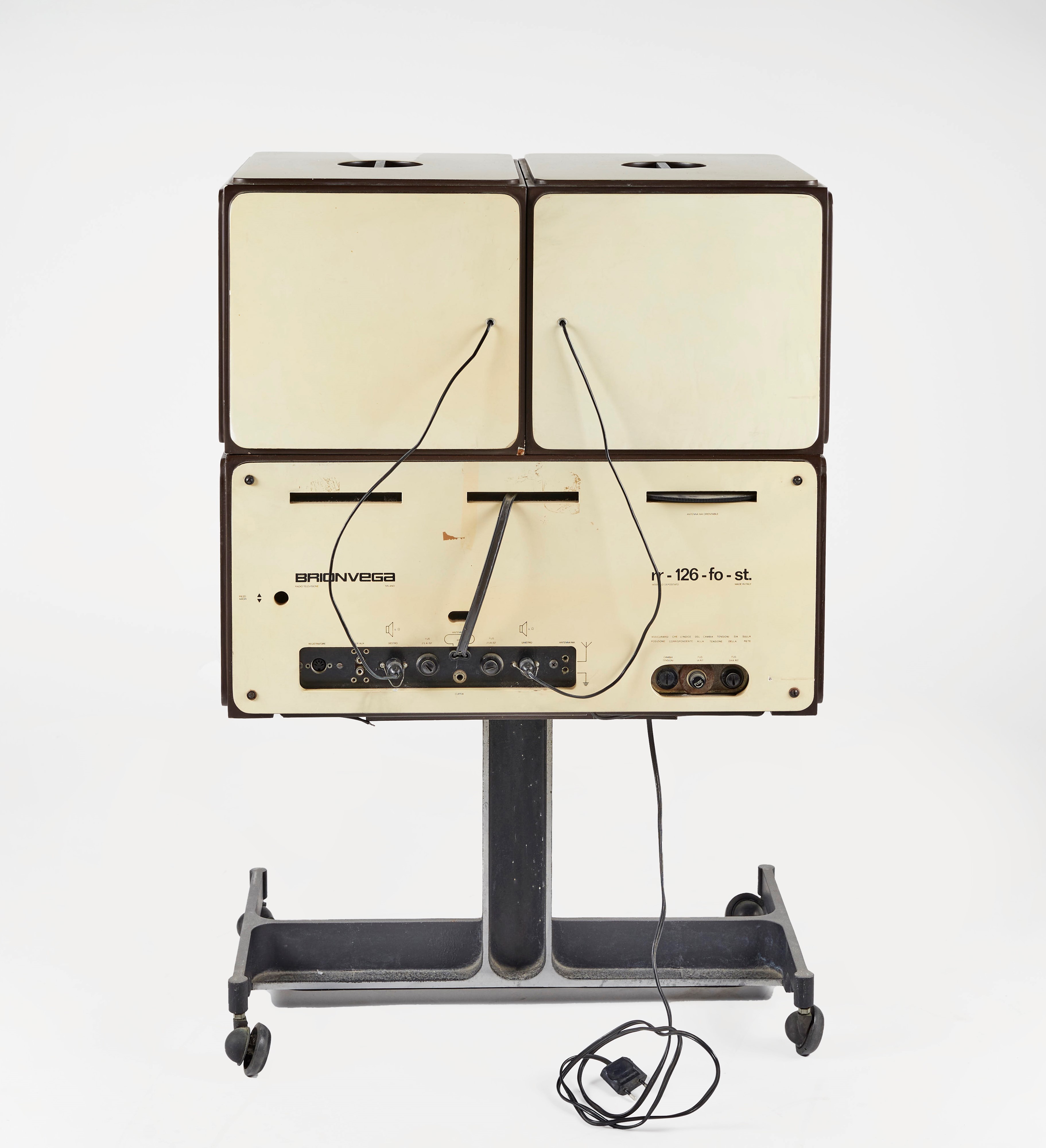 Radiofonografo RR126 fo-st