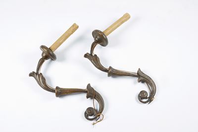 Coppia di applique in legno, XVIII secolo