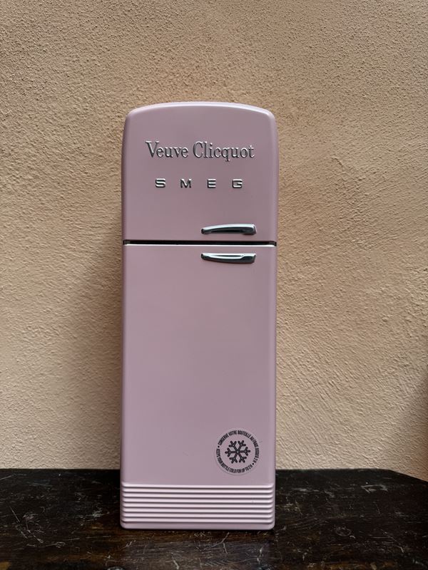 Veuve Clicquot,SMEG -  Veuve Clicquot 