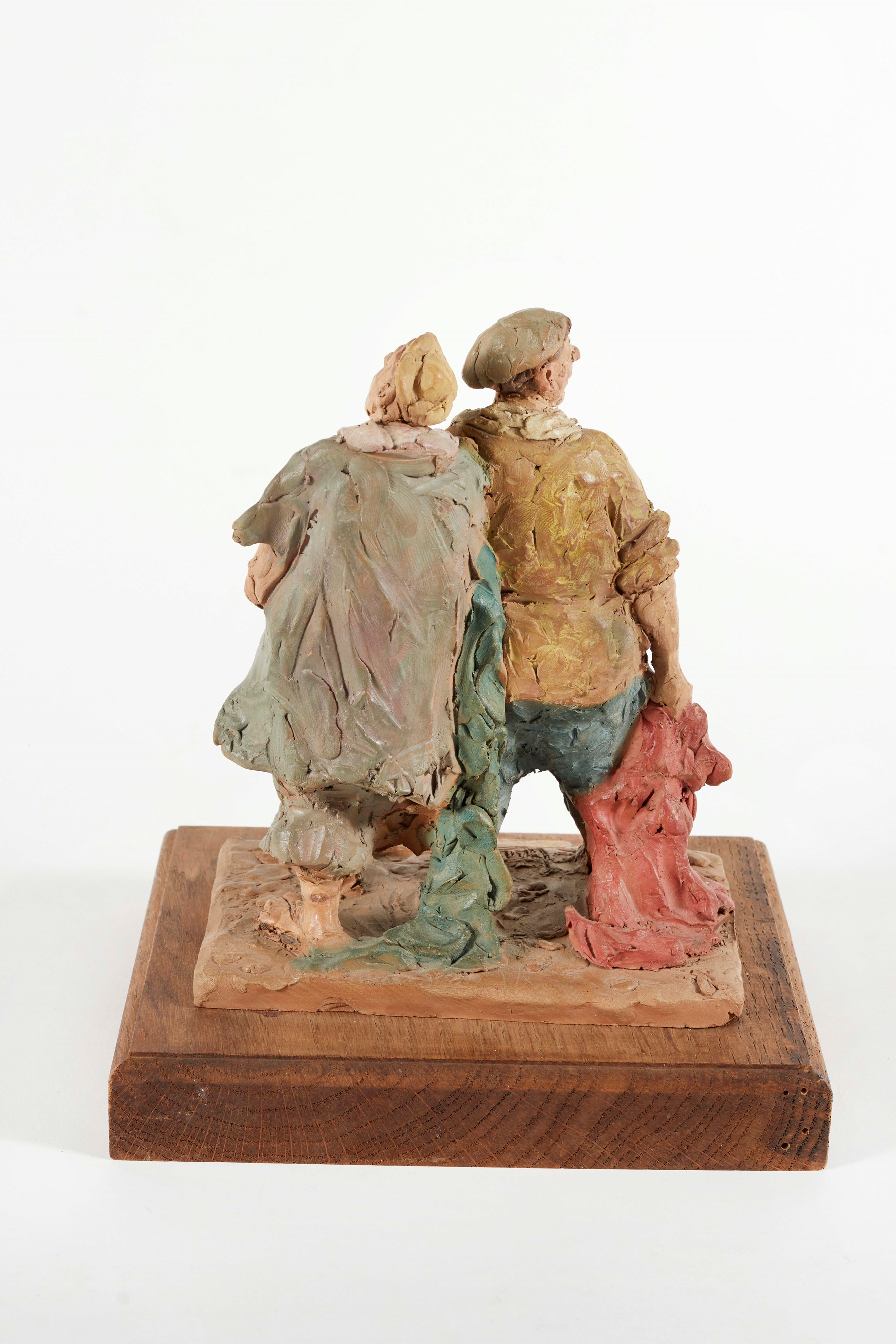 Cleto Tomba - A passeggio, scultura in terracotta policroma