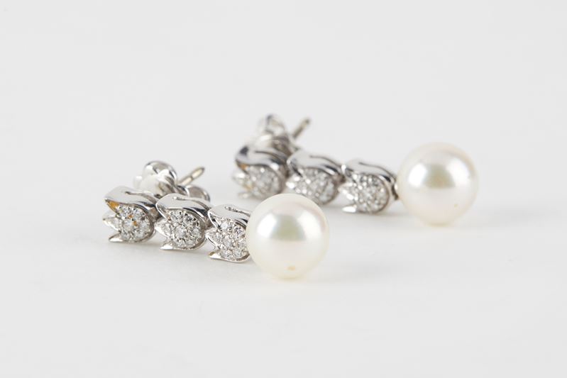 Orecchini in oro bianco  - Asta  Argenti, Fashion Vintage e Preziosi - Fidelis Auctions