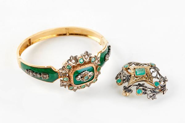 Demiparure in oro 