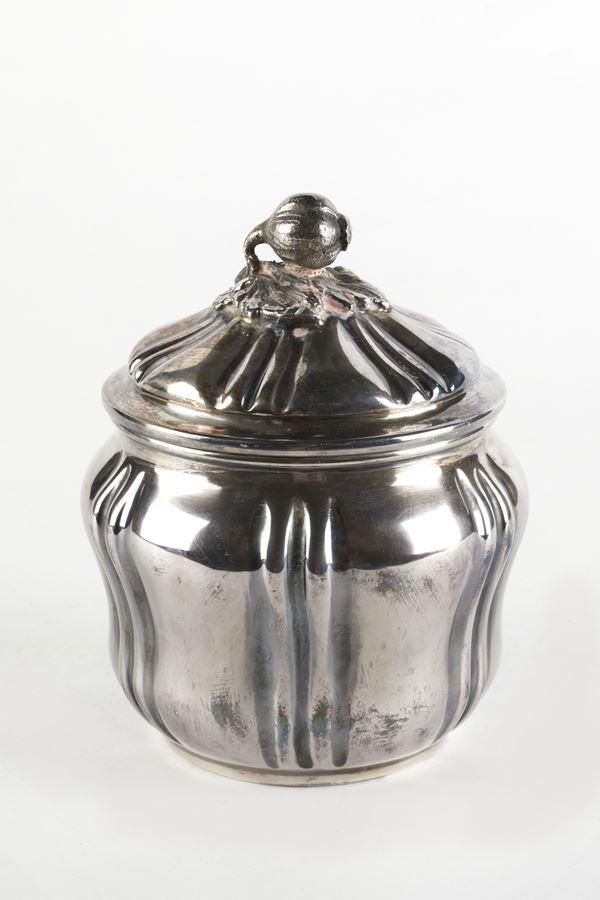 Porta bon bon in argento 800