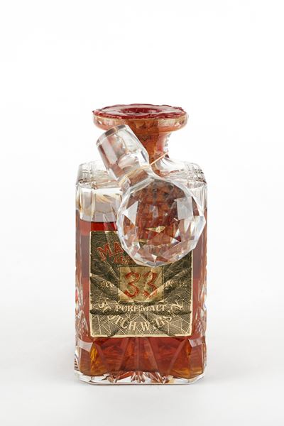 Macallan 33 Years Old Decanter