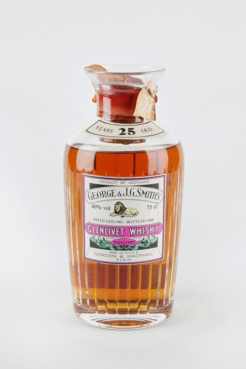 The Glenlivet,Gordon &amp;amp; MacPhail : Glenlivet 25 Years Old 1961  (1961)  - 40% vol - Asta Macallan e Whisky Rari | Da Importanti Collezioni Europee - Fidelis Auctions