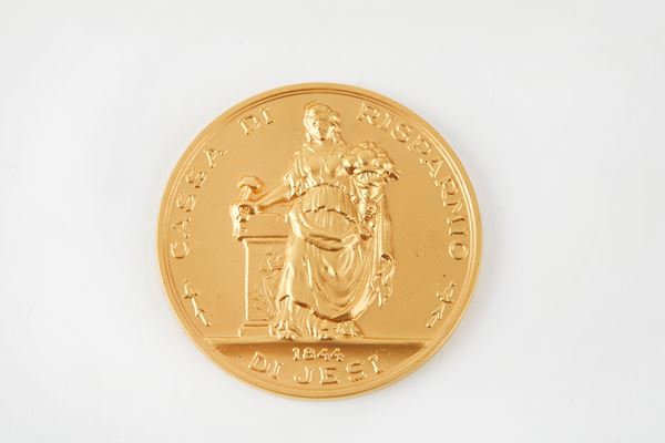 Medaglia in oro giallo