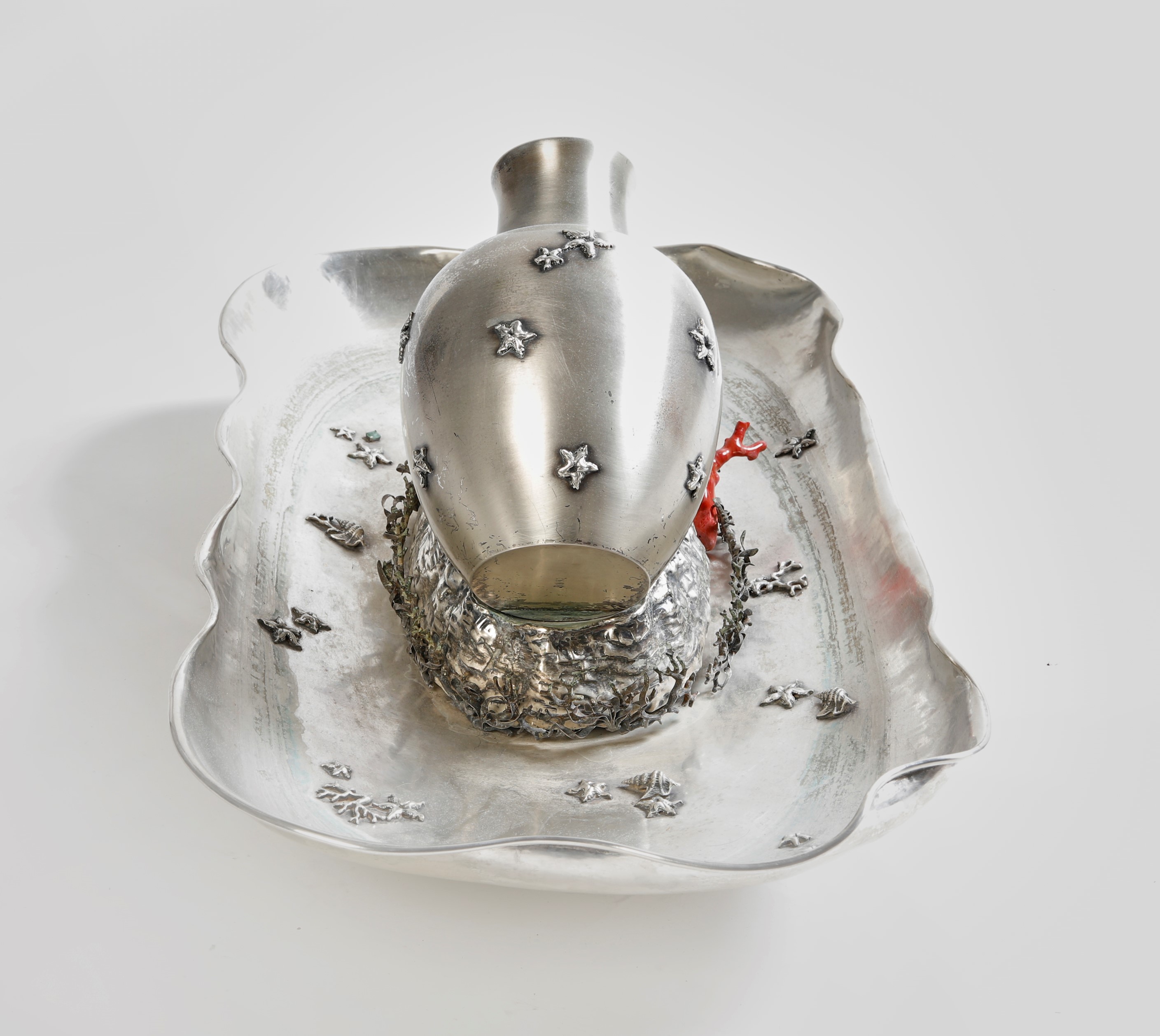 Grande Fontana in argento 800 lavorata a mano a tema marino.