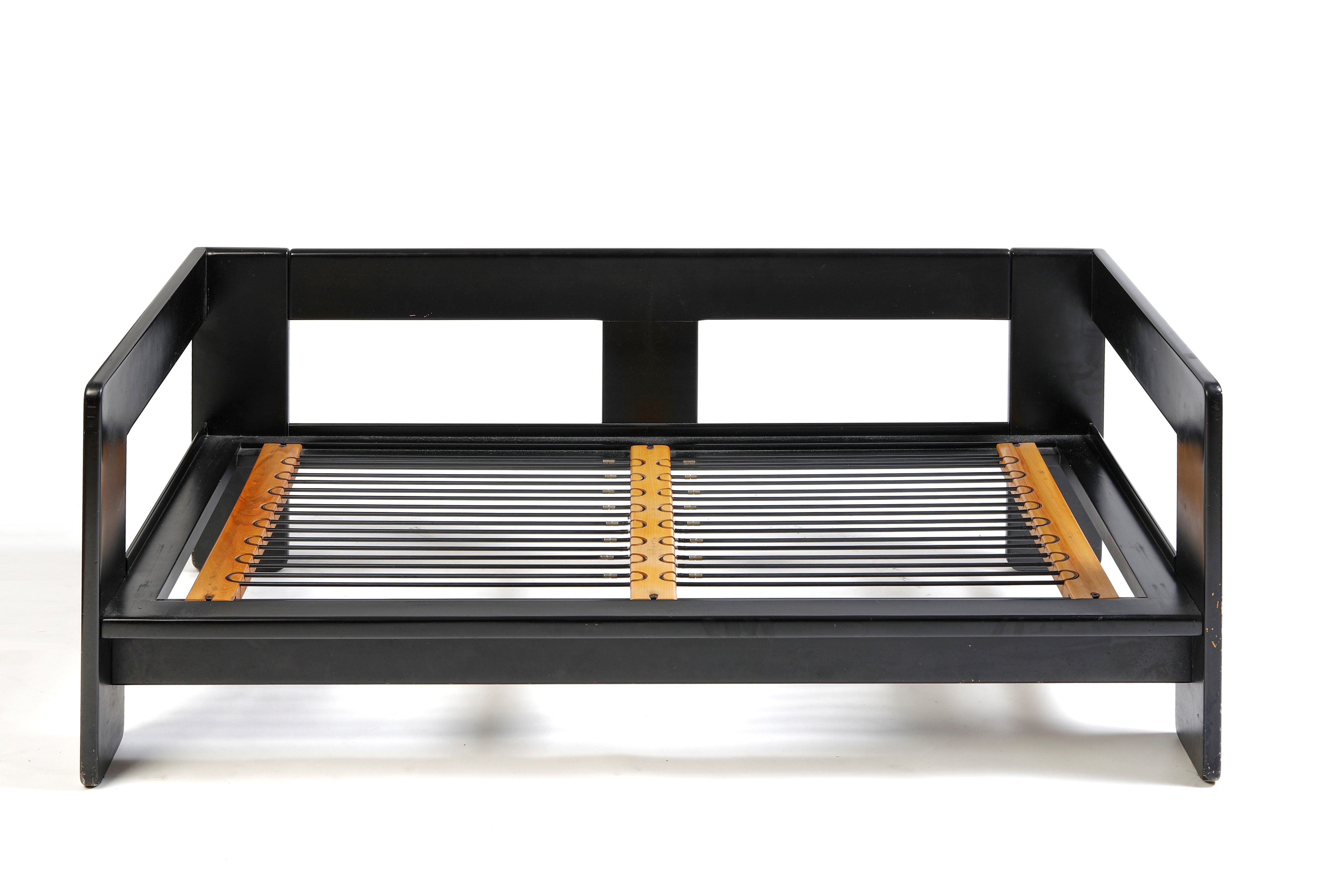 Divano modello Bastiano