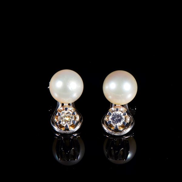 Orecchini in oro bianco