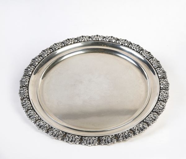 Piatto in argento 800