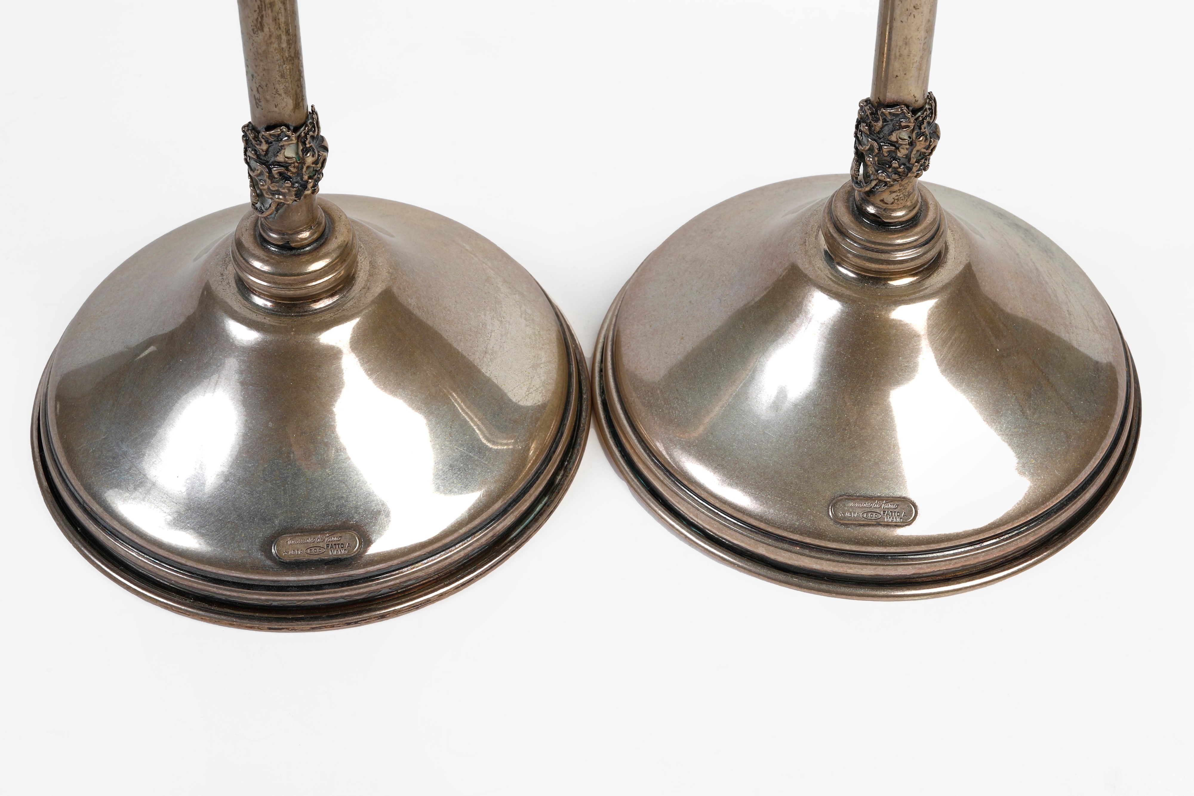 Coppia di candelabri in argento 800