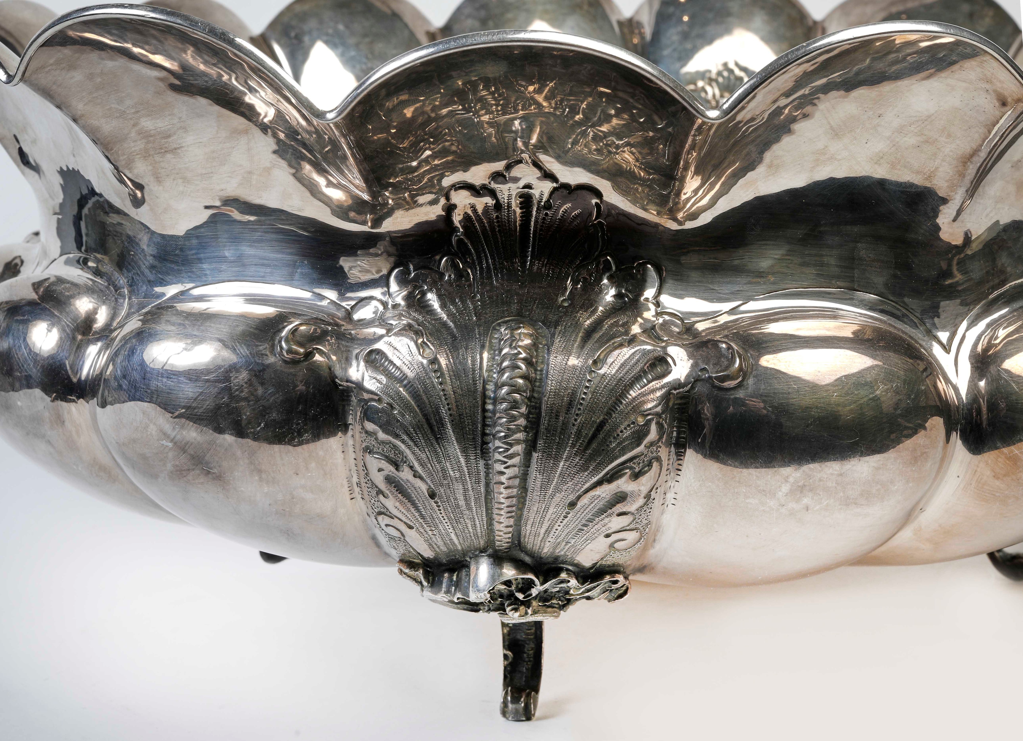 Coppia di candelabri in argento 800