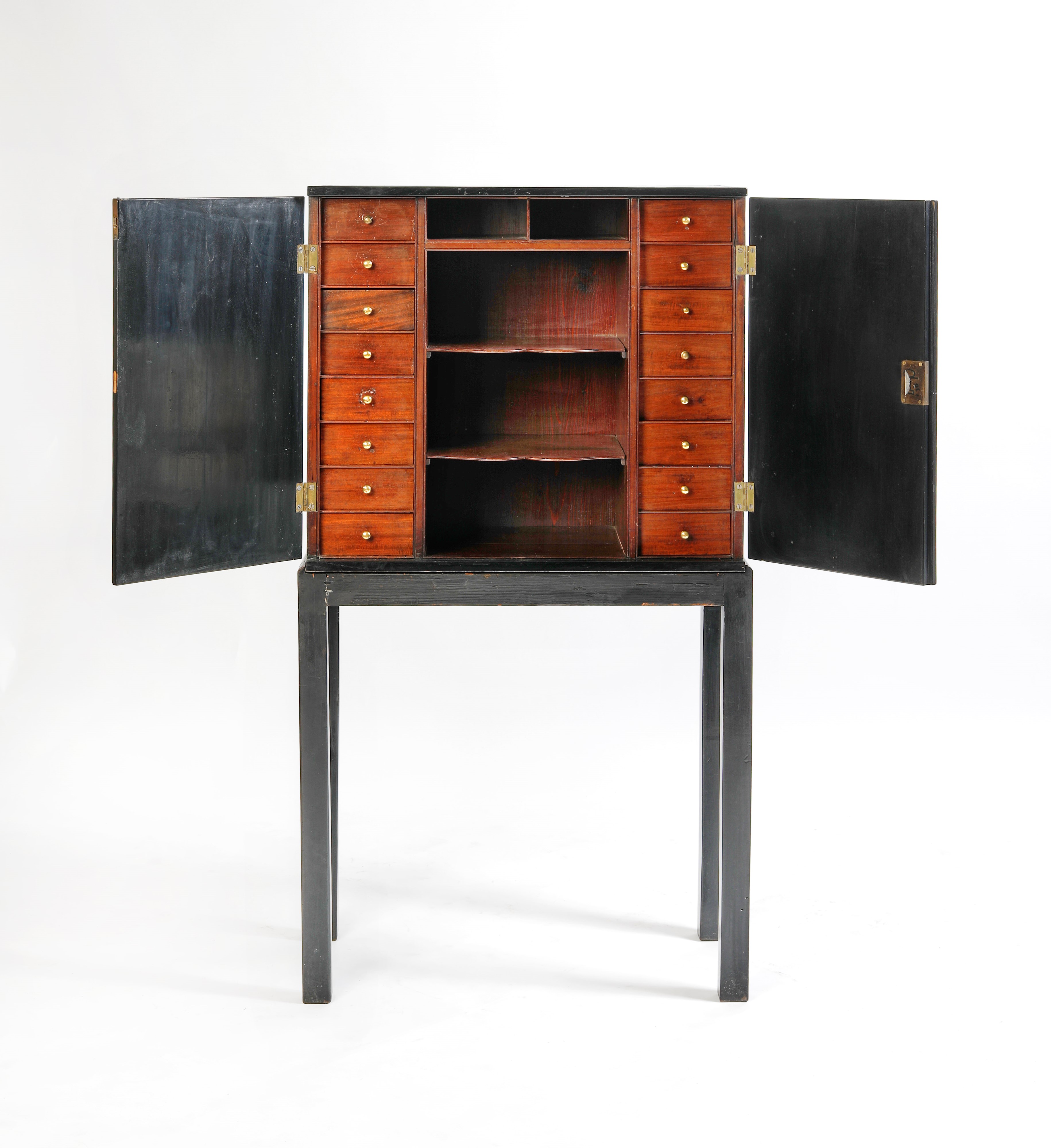 Secretaire in stile orientale